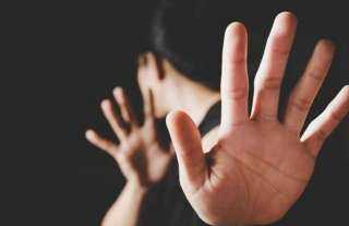 تأجيل محاكمة عاطل متهم بالتحرش بفتاة أثناء وقوفها في الشارع