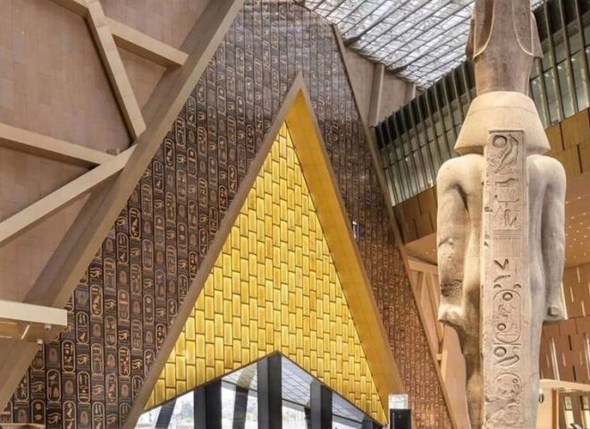”سي بي إس نيوز” الأمريكية: زائر المتحف المصرى الكبير يحتاج إلى 70 يوماً لمشاهدة كنوزه كاملة