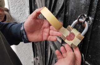 ضبط مخالفات بالجملة لقرار الغلق.. الداخلية تواصل حملاتها على المحلات