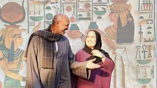 د. امينة زانون تكتب: بين نظرةٍ دافئةٍ وابتسامةٍ صافية، يسكن معنى الحب الحقيقي والرقي والبساطة