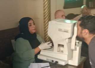 برعاية نجلاء الإمبابي .. قافلة طبية بالزيتون والأميرية و20 عملية مياه بيضاء مجانًا