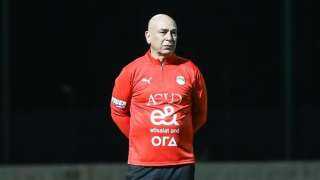 حقيقة فسخ عقد حسام حسن تلقائيا حال عدم الوصول لنصف نهائي أمم إفريقيا