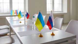 الرئاسة الأوكرانية: سنفعل كل ما بوسعنا لإنهاء الحرب والحصول على سلام يليق ببلادنا