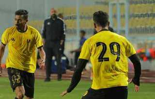 زد يتقدم على الكهرباء بهدف البانوبي في الشوط الأول