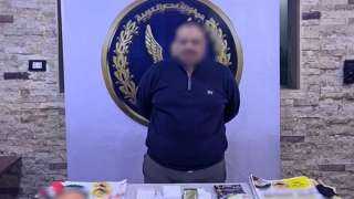 ضبط متهم بتوزيع كروت دعائية ومبالغ مالية لانتخاب أحد مرشحي النواب بالسلام