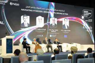 البترول: مصر تعمل على تطوير حزم حوافز جاذبة للاستثمار في مشروعات الهيدروجين الأخضر