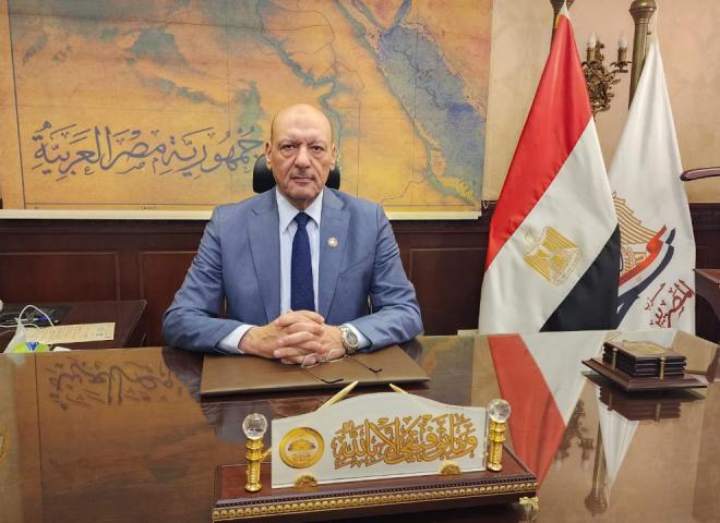 حزب ”المصريين”: مبادرات وقوانين الرئيس السيسي أضاءت الطريق لذوي الهمم