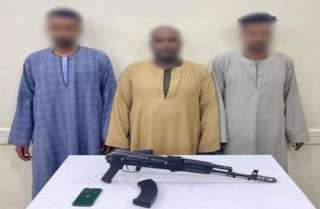 كشف ملابسات واقعة الاعتداء على سائق وتحطيم سيارته في قنا وضبط الجناه