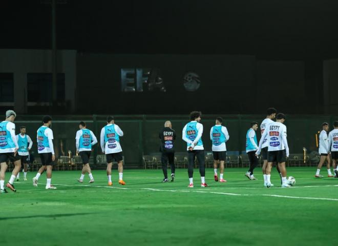منتخب مصر ينقل تدريباته لإستاد القاهرة قبل ودية نيجيريا