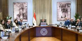 رئيس الوزراء يبحث مع مسئولي ”إيني وسان دوناتو” إدارة وتشغيل مستشفيات في مصر| صور