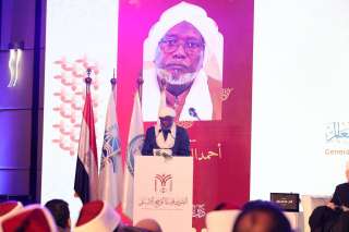 مفتي تشاد: قضايا الواقع الإنساني المعاصر تستدعي اجتهادًا جماعيًّا وفقهًا مؤسسيًّا