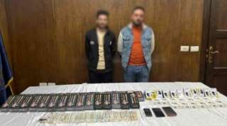 الأمن يضبط شبكة تروّج لبيع الصواعق الكهربائية عبر مواقع التواصل بالقاهرة