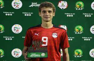 الأهلي يضع اللمسات الأخيرة لانتقال حمزة عبد الكريم إلى برشلونة