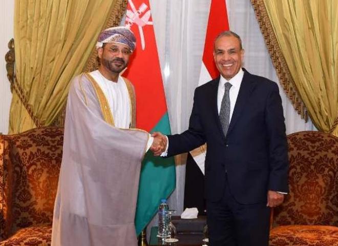 مشاورات مصرية عمانية في القاهرة| صور