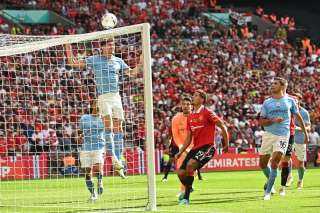 قبل مواجهة اليوم.. مانشستر يونايتد يتفوق على السيتي في الموجهات التاريخية