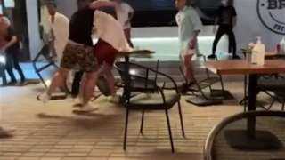 إيران: اعتقال 128 شخصاً بتهم مرتبطة بخلايا معارضة للنظام