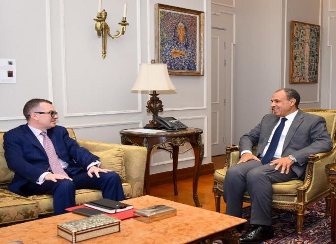 وزير الخارجية يبحث مع وزير التخطيط والتنمية الاقتصادية تنسيق الجهود لدعم الاستثمارات العامة| صور