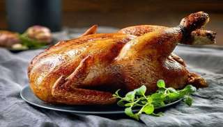 الفراخ المشوية على الفحم طبق شهي يزين مائدة إفطار رمضان