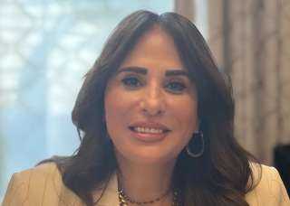 وزيرة الإسكان تتابع سير العمل بالحدائق المركزية «النهر الأخضر» والحي السكني الخامس بالعاصمة الجديدة