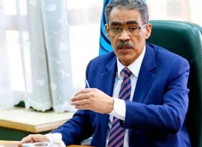 وزارة الإعلام تطالب وسائل الإعلام بالالتزام بالمصادر الرسمية فيما يخص الموقف المصري