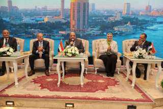 وزير الكهرباء: العمل بروح الفريق واستيعاب حقيقة التحديات الإقليمية الراهنة أساس لتحقيق أهداف خطة العمل الحالية