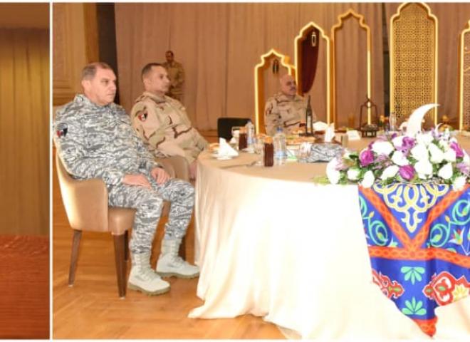 وزير الدفاع يلتقي مقاتلي القوات البحرية والمنطقة الشمالية العسكرية ويشاركهم وجبة الإفطار| صور