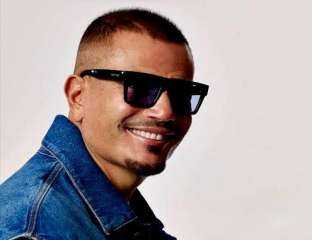 عمرو دياب يواصل صدارة ”بيلبورد 100 فنان” للأسبوع الـ52 على التوالي في رقم قياسي جديد