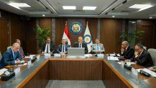 جنوب الوادي المصرية القابضة للبترول تعتزم حفر 5 آبار استكشافية بتكلفة 33 مليون دولار