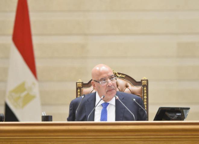 رئيس مجلس النواب يهنئ الرئيس السيسي بمناسبة عيد الفطر المبارك