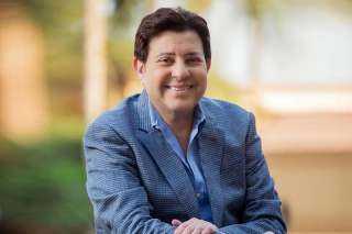 مصطفى كامل يكشف آخر تطورات الحالة الصحية لهاني شاكر