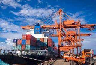 الكويت تعلن تعرض ميناء الشويخ لهجوم بـ طائرات مسيرة