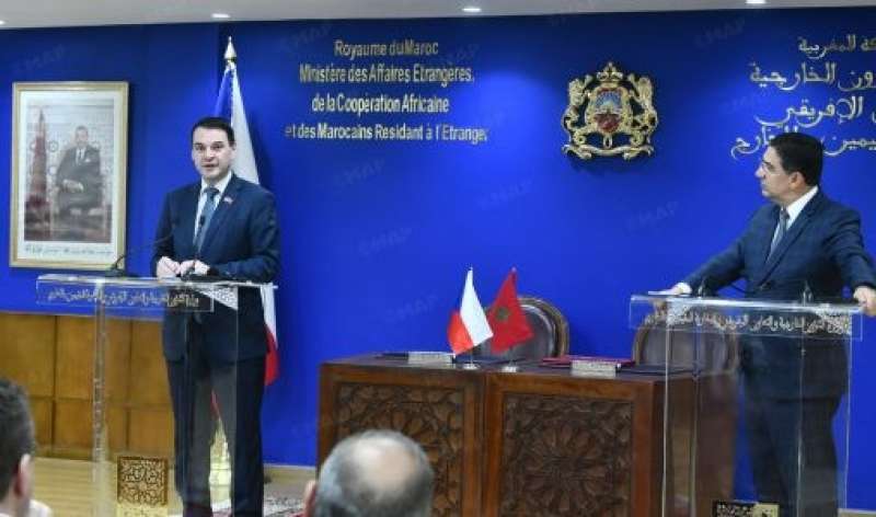 بيتر ماكينكا وناصر بوريطة