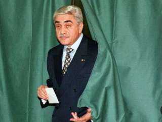 وفاة الرئيس الجزائري السابق اليامين زروال عن 84 عامًا