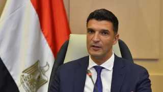 النائب حسين أبو العطا يعزي المهندس خالد هاشم وزير الصناعة في وفاة والدته