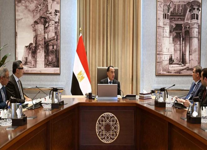 مدبولي: توزيع «السيارات المبردة» لبيع السلع في كل المحافظات بجودة عالية وأسعار مناسبة