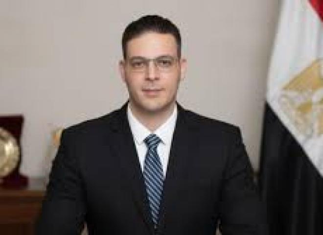 أمين خارجية «المصريين»: لقاءات أيمن نور في فرنسا تفضح أجندات مشبوهة خلف ستار السياسة