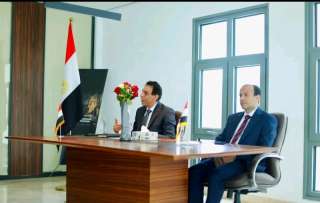 مساعد وزير الخارجية يستكمل لقاءاته مع أعضاء الجالية المصرية في ليبيا بلقاء الجالية بمدينة بنغازي |صور