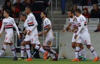 ساو باولو يهدر فرصة اقتناص وصافة الدوري البرازيلي