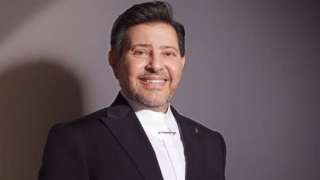 محامي هاني شاكر يحذر من الشائعات حول حالته الصحية: زوجته مستاءة.. ومش حابين نتخذ إجراءات قانونية