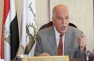 نقيب المعلمين يهنئ الرئيس السيسي والشعب المصري بذكرى تحرير سيناء