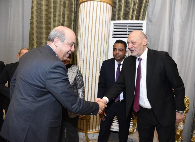 المستشار حسين أبو العطا يهنئ النائب أحمد عصام بمناسبة زفاف شقيقته