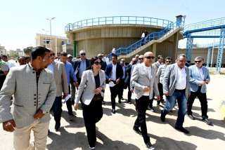 وزيرة الإسكان ومحافظ الأقصر يتفقدان محطة تنقية مياه مدينة طيبة الجديدة