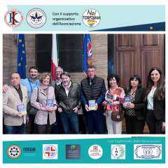 *فؤاد عودة مع الاعلامي الايطالي الشهير رانوتشي لتقديم كتابه عن مواقع التواصل الاجتماعي; المخاطر و الفوائد*