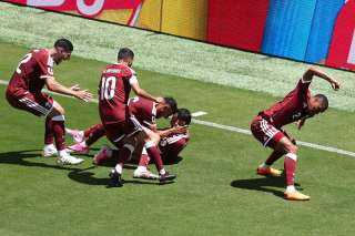موعد مباراة قطر وكندا في كأس العالم والقنوات الناقلة