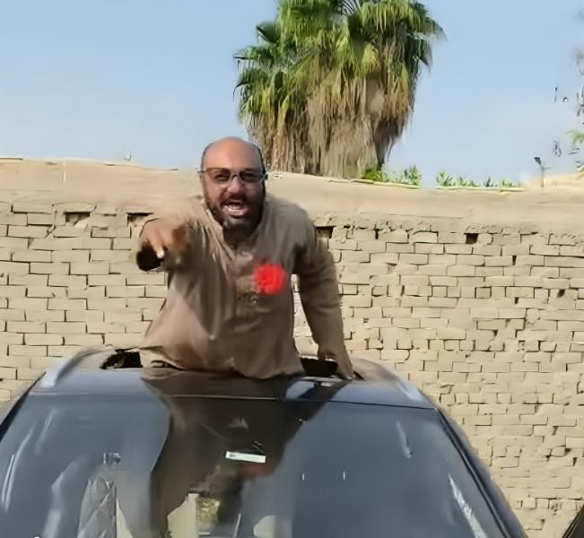 إبراهيم فوزي بهجت عبدالله أبو زمارة