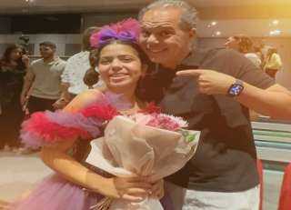 رامي إمام يوجّه رسالة مؤثرة لابنته: «الفن حياة.. وأنا فخور بيكي»