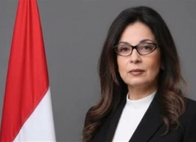 مستمرة في أداء مهامها، مصادر تنفي اعتزام وزيرة الثقافة تقديم استقالتها