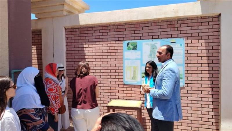 وفد أممي وإسباني يتفقد محطة معالجة الصرف الصحي بطبل لدعم الت