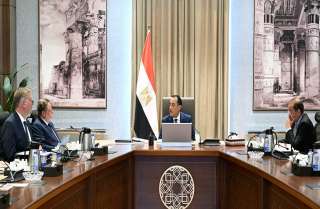 رئيس الوزراء يتابع جهود زيادة المخزون الاستراتيجي من المنتجات البترولية