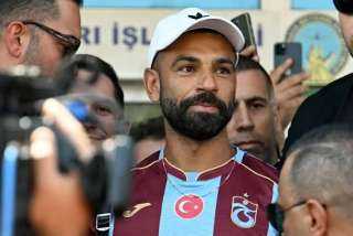جماهير طرابزون سبور تُطالب محمد صلاح بحصد لقب الدوري التركي